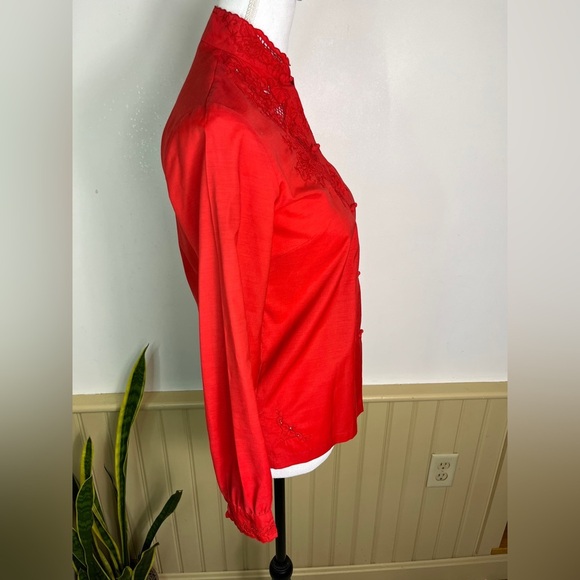 Vintage Daffodil Red Embroidered Blouse S Artsy Lace Button Top China Style Rare - Picture 9 of 13